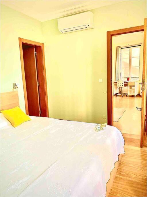 Appartement Charming Flat In Chiado-lisbon *